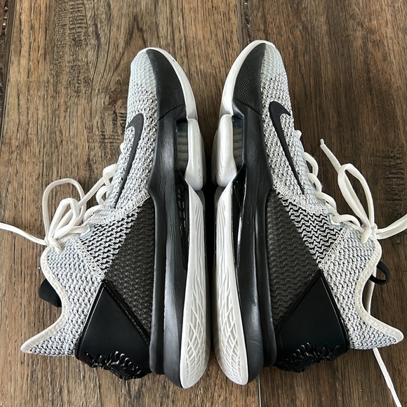 Nike Labron Witness 4 Men’s Size 8 Black White - Picture 7 of 11